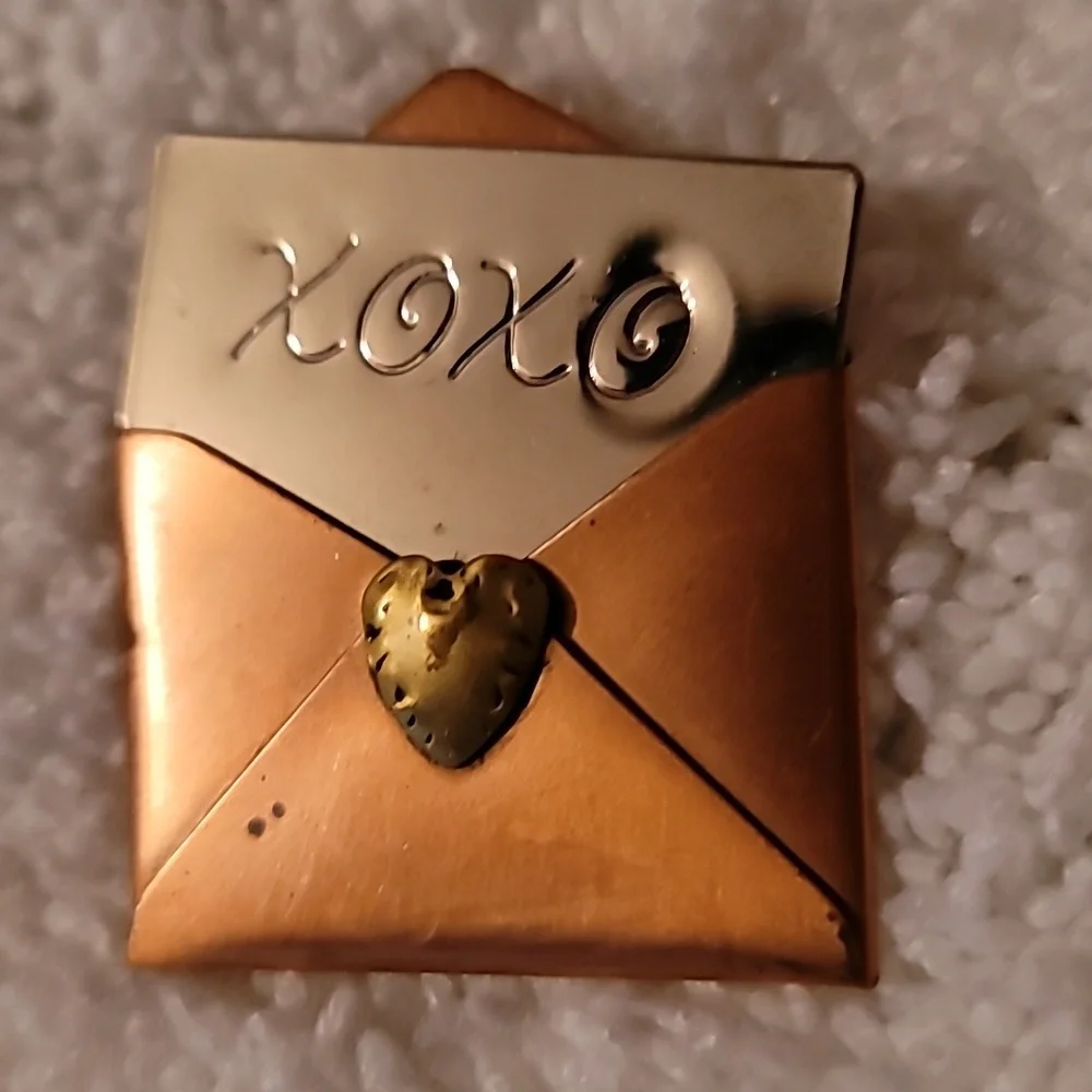 Estate Hallmark Envelope Copper Brass Tone‎ Silver XOXO Card & Envelope Brooch